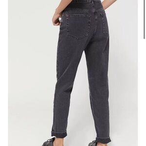 BDG Mom Jeans Black Size 27 from Urban Outfitters